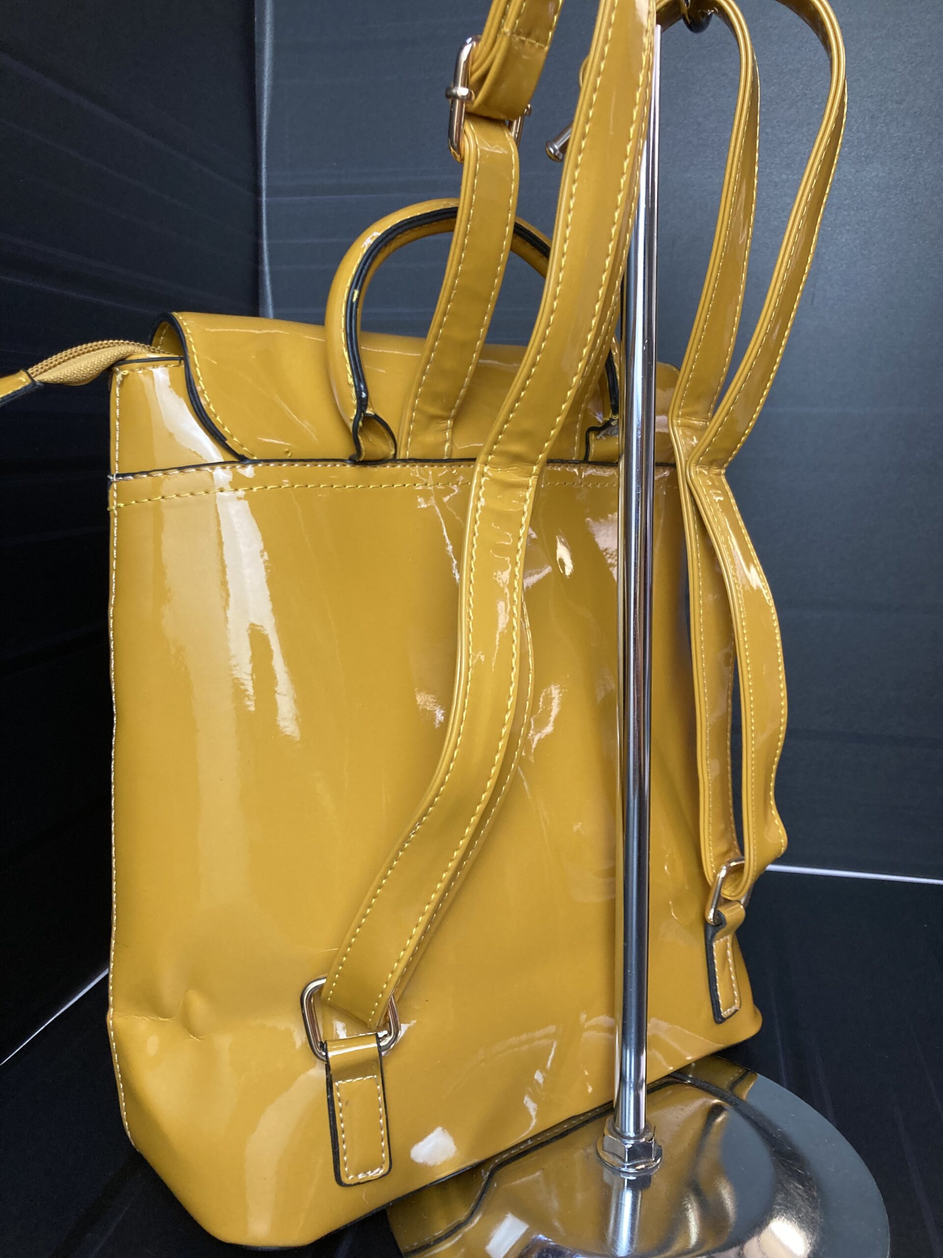 Mochila Charol - Imagen 3